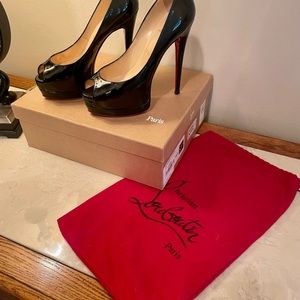 Size 8.5 used but in great condition